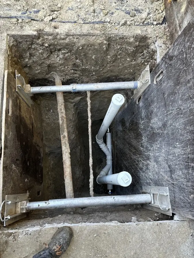 Experienced plumber completing Drain Cleaning work in Whitefish Bay
